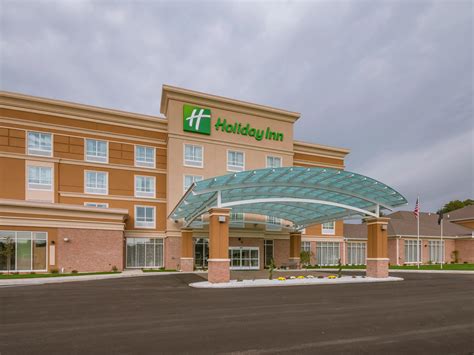 holiday inn mishawaka indiana.
